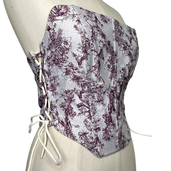 Adorable Floral Embroidery Lace Up Corset Blouse - Picture 7 of 12